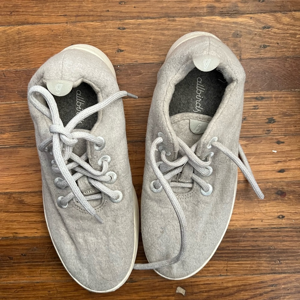 Allbirds runner